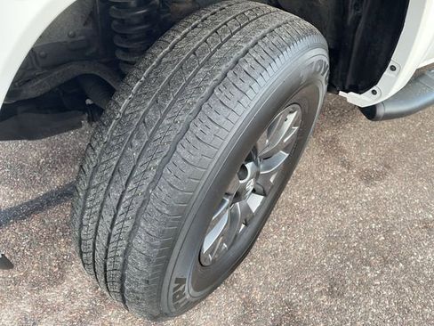 Certified 2023 Toyota Tacoma SR5 w/ Black Out Package (TMS) image 10