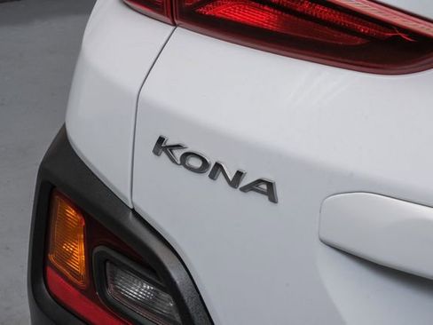 Used 2021 Hyundai Kona SE image 52