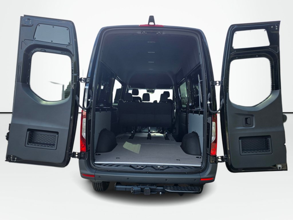 New 2026 Mercedes-Benz Sprinter 2500 image 18
