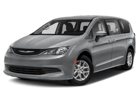 Used 2018 Chrysler Pacifica LX image 1