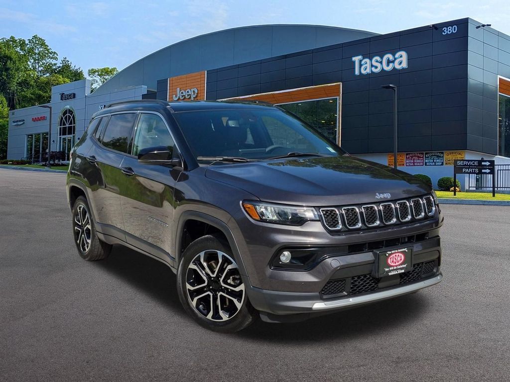 Certified 2023 Jeep Compass Limited AWD/4WD image 1
