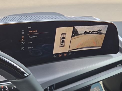 New 2027 Cadillac Vistiq Sport AWD/4WD image 13