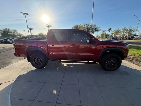 Used 2023 Nissan Frontier PRO-4X w/ Pro-4X Premium Package image 4