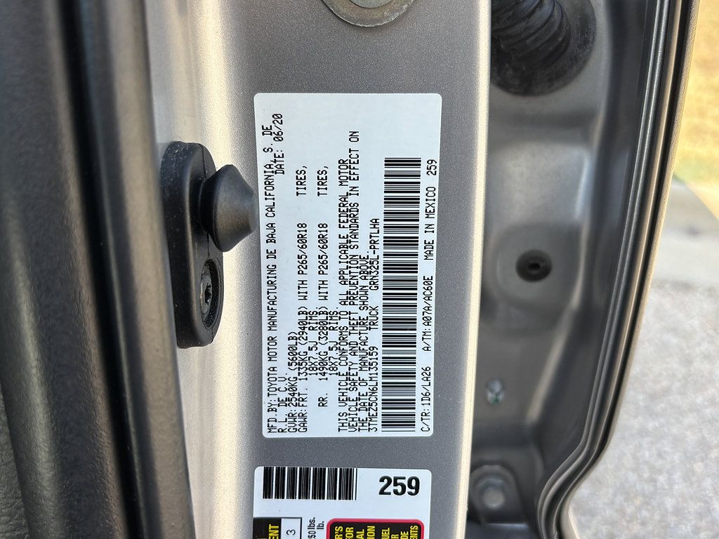 Used 2020 Toyota Tacoma Limited RWD image 30