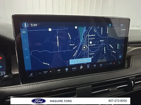 Used 2024 Lincoln Corsair Grand Touring image 28