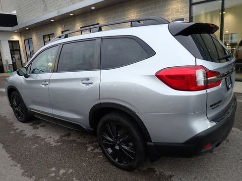 Used 2022 Subaru Ascent Onyx Edition AWD/4WD image 3