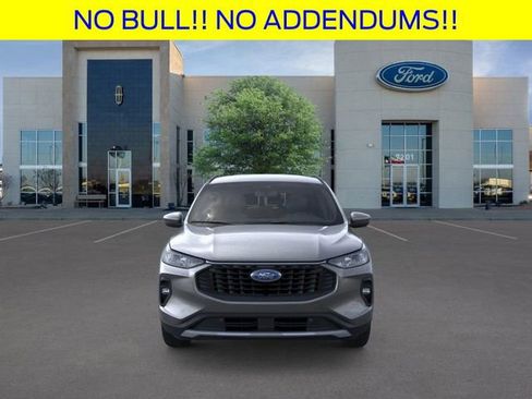 New 2026 Ford Escape SE w/ Class II Trailer Tow Package image 7