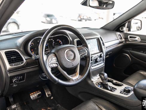 Used 2018 Jeep Grand Cherokee High Altitude AWD/4WD image 10