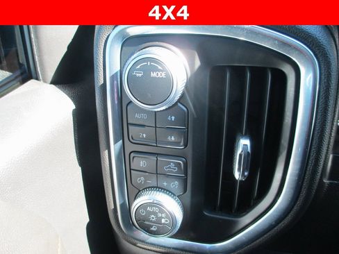 Used 2021 GMC Sierra 1500 AT4 image 25