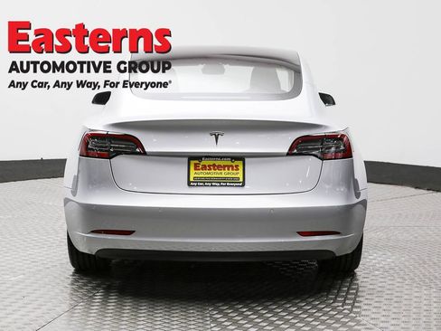 Used 2018 Tesla Model 3 Long Range image 6