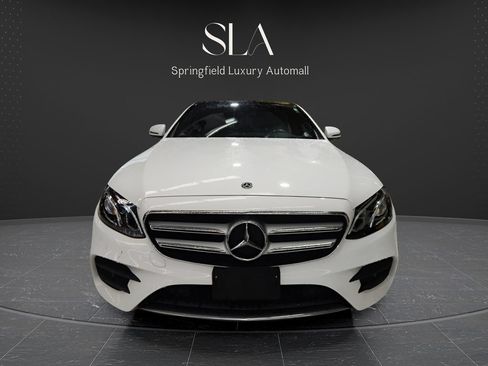 Used 2019 Mercedes-Benz E 300 4MATIC w/ Premium 1 Package image 2