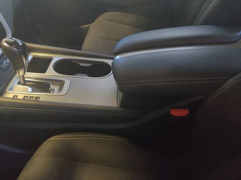 Used 2019 Nissan Murano SV w/ Cargo Package FWD image 26