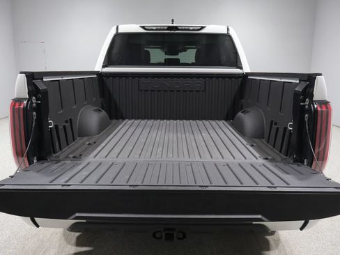 Used 2024 Toyota Tundra Limited AWD/4WD image 5
