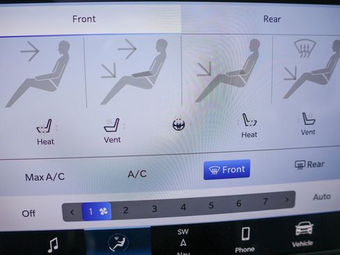 New 2026 Chrysler Pacifica Limited image 20