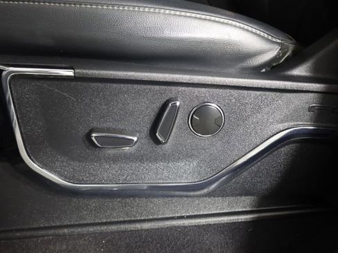 Used 2023 Ford F150 Lariat w/ Equipment Group 502A High image 48