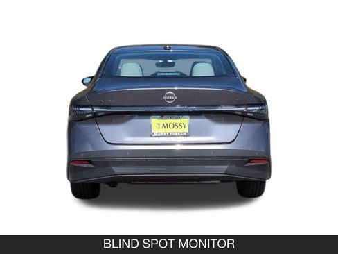 New 2026 Nissan Sentra SL w/ Floor Mat Package FWD image 9