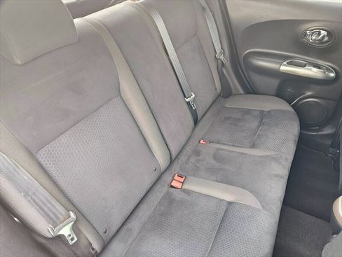 Used 2011 Nissan Juke SV image 16