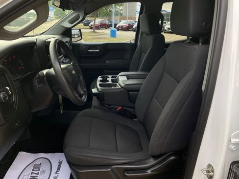 Used 2021 Chevrolet Silverado 1500 Custom image 11