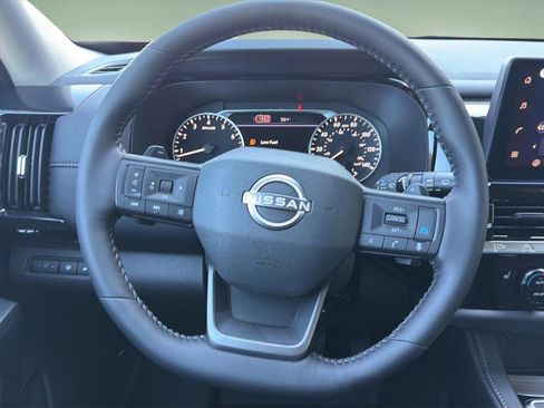 New 2026 Nissan Pathfinder SV AWD/4WD image 9