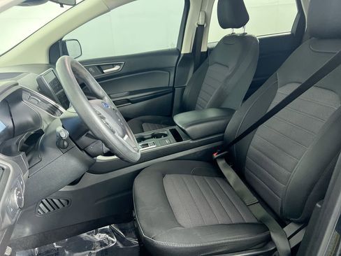 Used 2022 Ford Edge SE w/ Black Appearance Package image 13