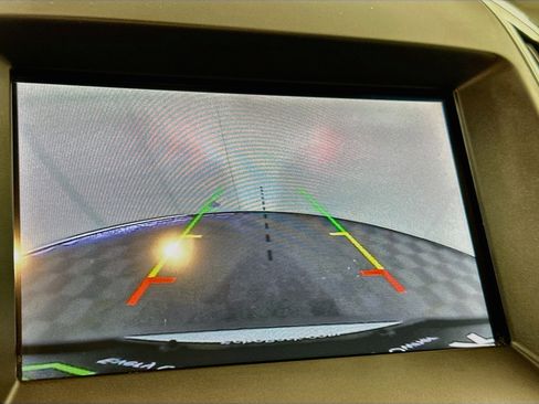 Used 2020 Ford Edge Titanium FWD image 22