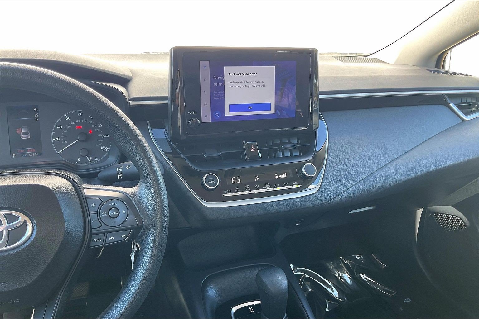 Used 2024 Toyota Corolla LE FWD image 7