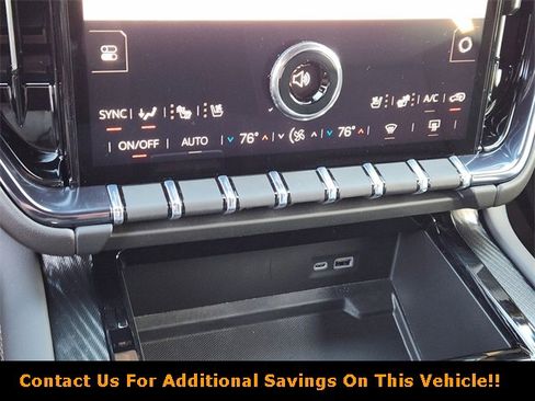 New 2026 GMC Yukon AT4 image 14