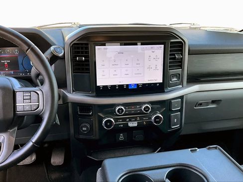 Used 2025 Ford F150 XLT w/ Equipment Group 301A Standard RWD image 7