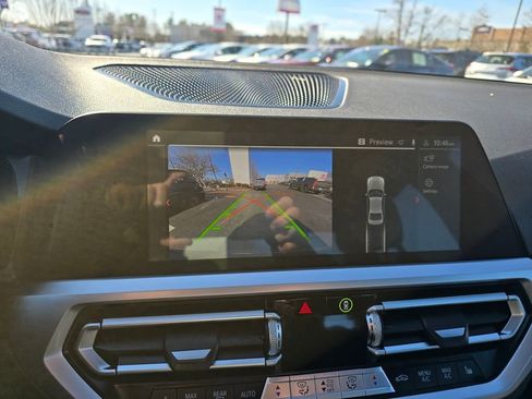 Used 2021 BMW 330i xDrive Sedan w/ Premium Package image 29