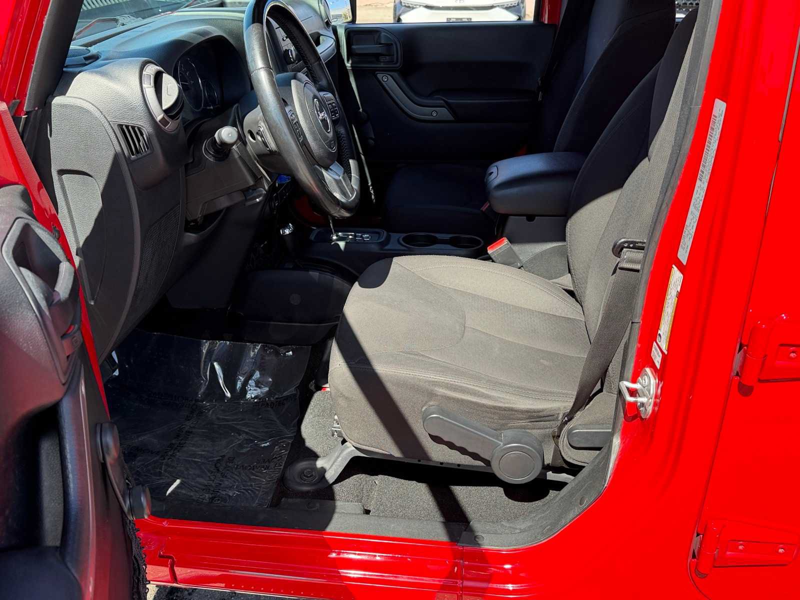 Used 2016 Jeep Wrangler Unlimited Sport w/ Connectivity Group AWD/4WD image 20