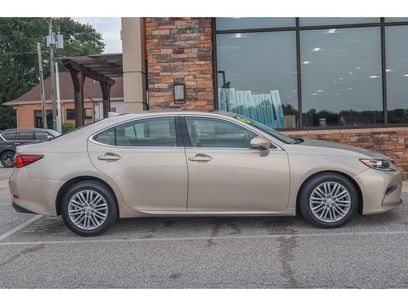 Used 2017 Lexus ES 350 w/ Premium Package