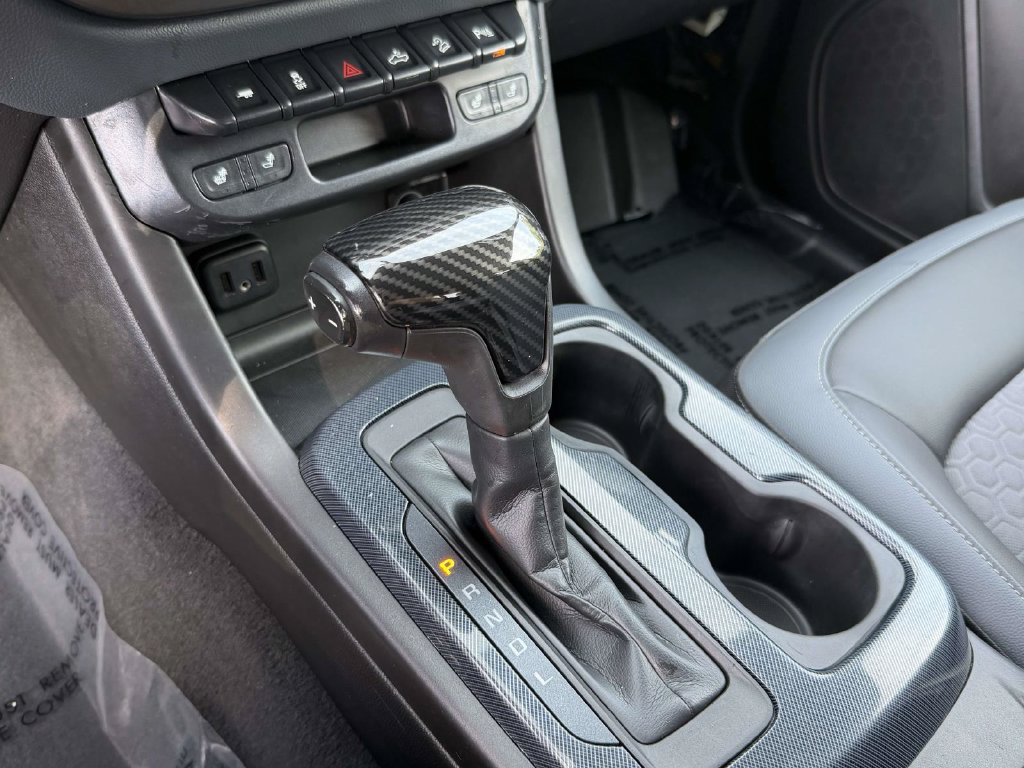 Used 2021 Chevrolet Colorado Z71 AWD/4WD image 19