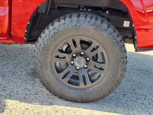 Used 2019 Toyota Tacoma 2WD Double Cab image 19