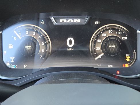 New 2026 RAM 1500 Big Horn AWD/4WD image 14