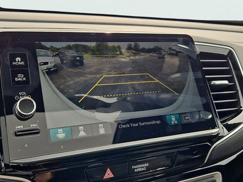 New 2025 Honda Ridgeline Black Edition image 10