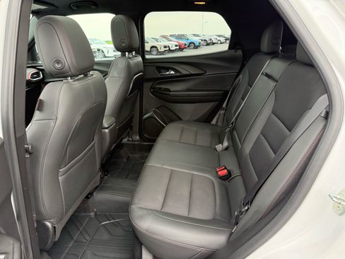 Used 2021 Chevrolet TrailBlazer RS w/ Sun and Liftgate Package AWD/4WD image 14