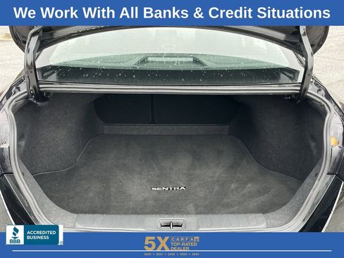 Used 2025 Nissan Sentra S image 24