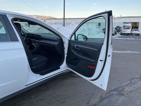 New 2025 Hyundai Sonata SE image 21
