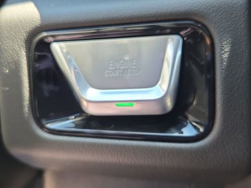 New 2026 GMC Yukon Denali w/ Sun & Power Step Package image 31