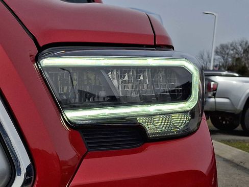 Used 2023 Toyota Tacoma Limited image 11