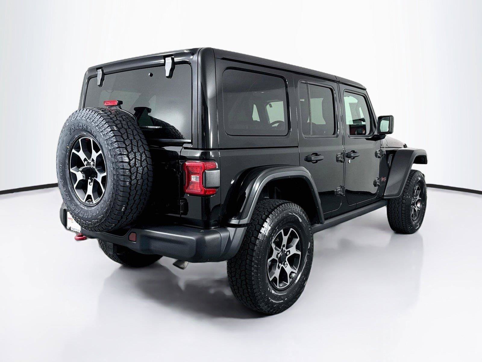 Used 2018 Jeep Wrangler Unlimited Rubicon w/ Dual Top Group AWD/4WD image 2