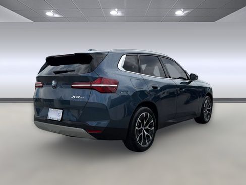 Certified 2025 BMW X3 xDrive30i w/ Premium Package AWD/4WD image 8