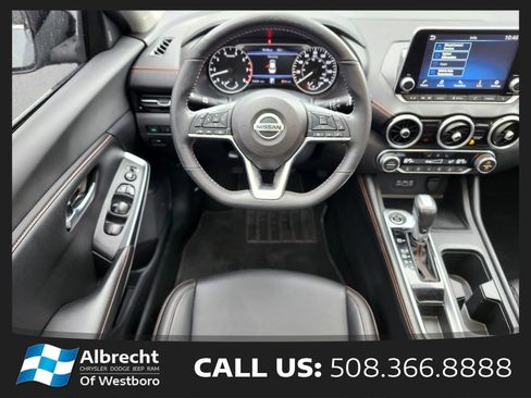 Used 2022 Nissan Sentra SR w/ SR Premium Package FWD image 13