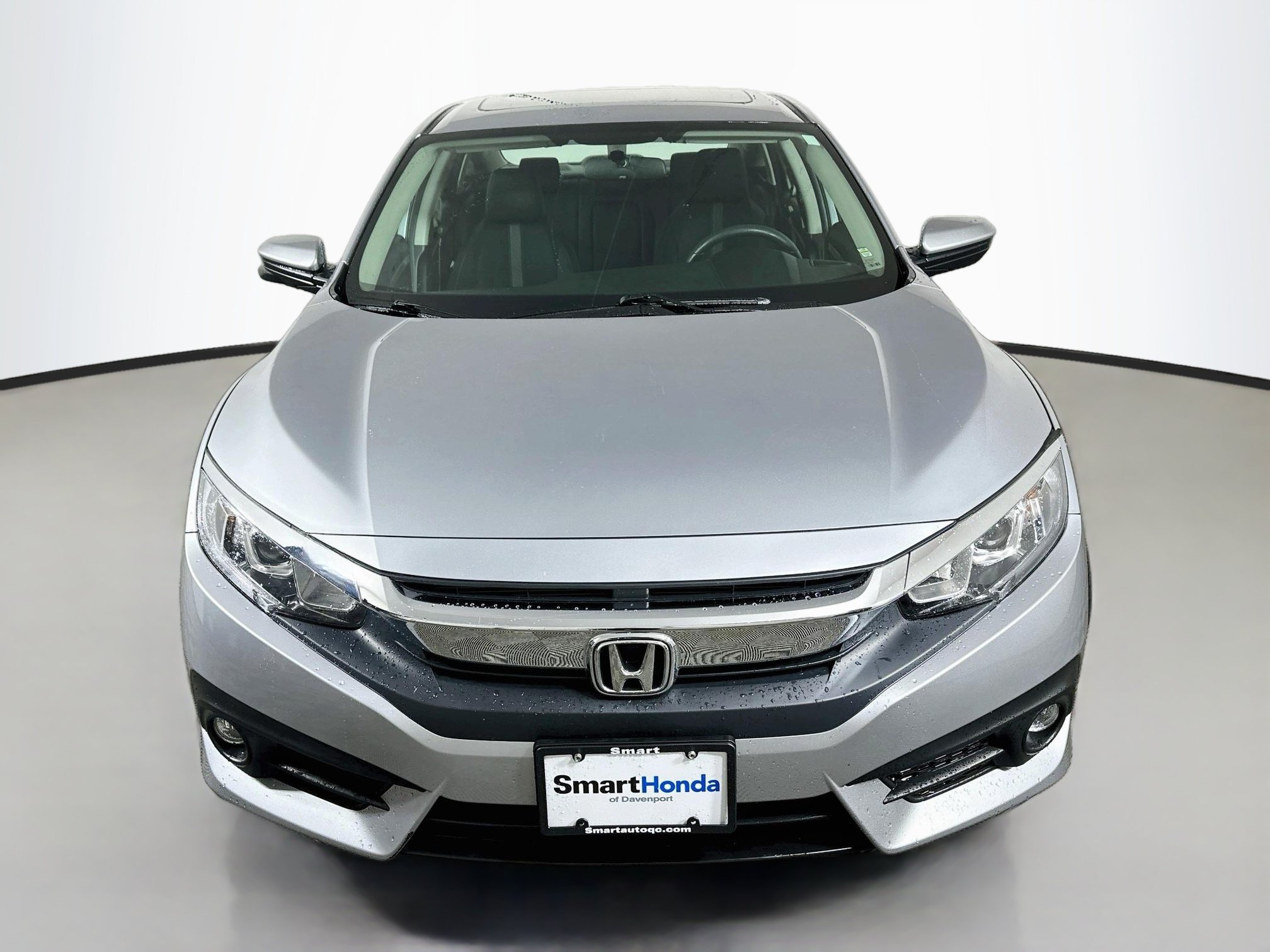 Used 2017 Honda Civic EX-T image 2
