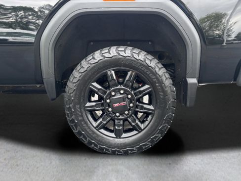Used 2025 GMC Sierra 2500 AT4 w/ AT4 Premium Plus Package AWD/4WD image 35