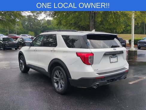 Used 2023 Ford Explorer XLT w/ Equipment Group 202A AWD/4WD image 3