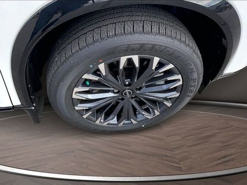 New 2026 Nissan Rogue Platinum w/ Tech Package image 12