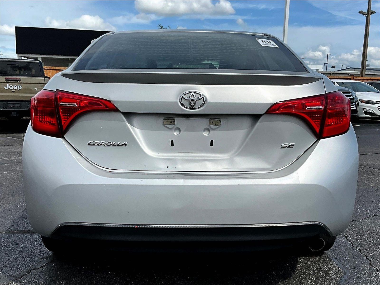Used 2019 Toyota Corolla SE FWD image 5