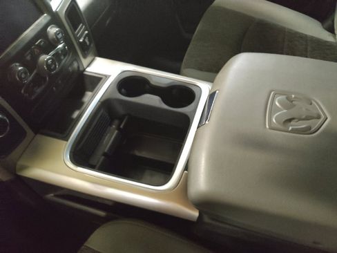 Used 2019 RAM 1500 Lone Star RWD image 26