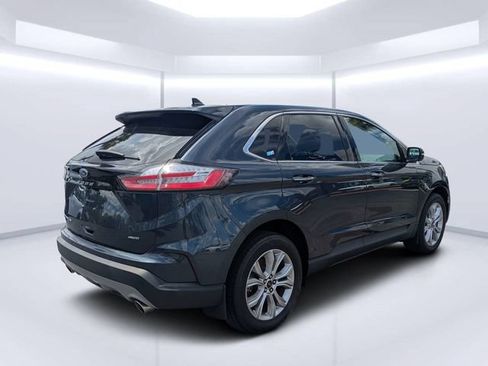 Used 2024 Ford Edge Titanium AWD/4WD image 3